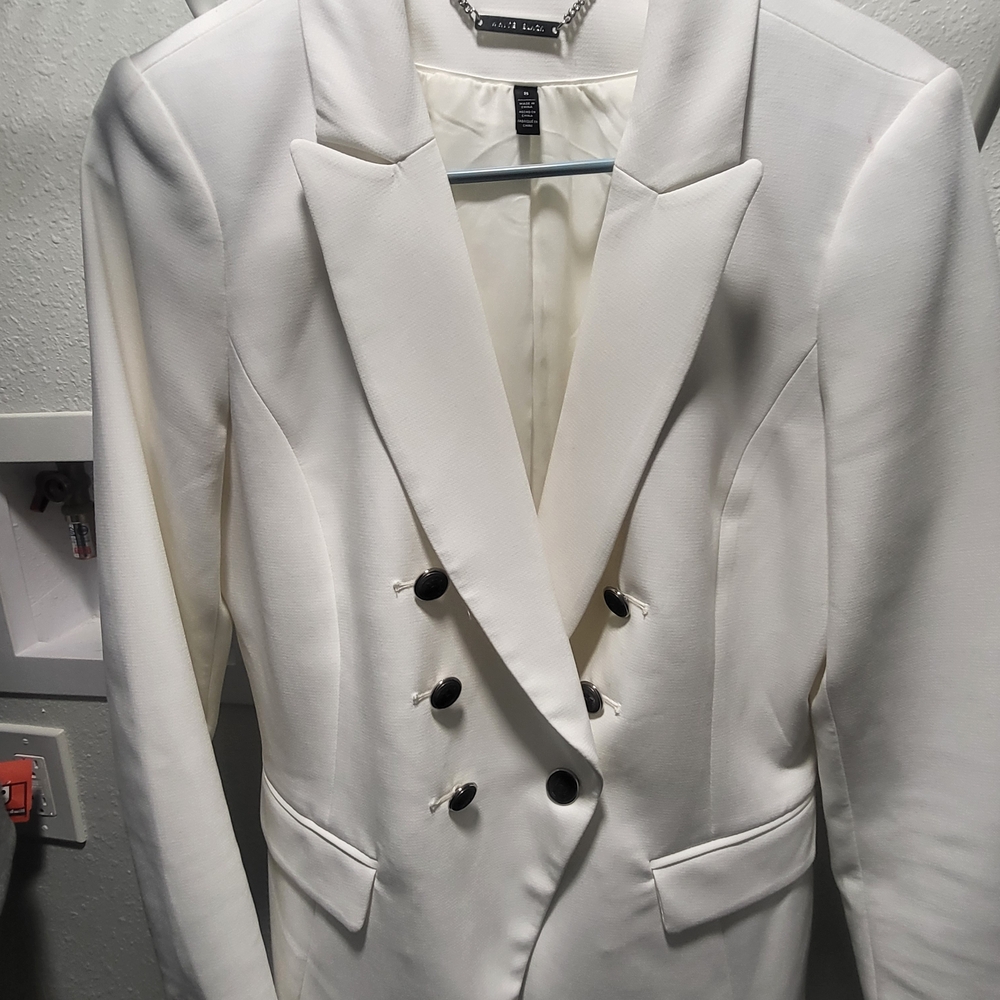 White House Black Market Double-Breasted White Blazer